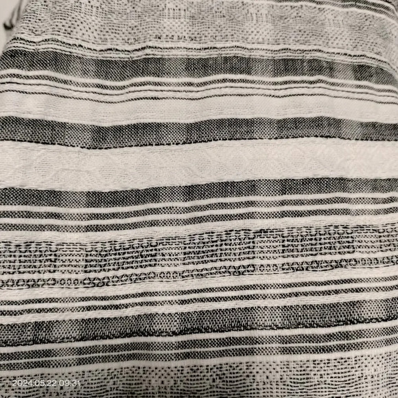 Anne Klein size Large Gray Off White Striped Linen Blend Button Up Shacket - Picture 11 of 11